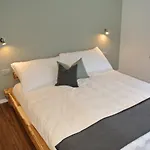 Gemsli Szálloda *